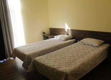 Фотографии Отель Hotel Giorgi г. Цхалтубо (Грузия) №2 Фото Отель Hotel Giorgi г. Цхалтубо 2